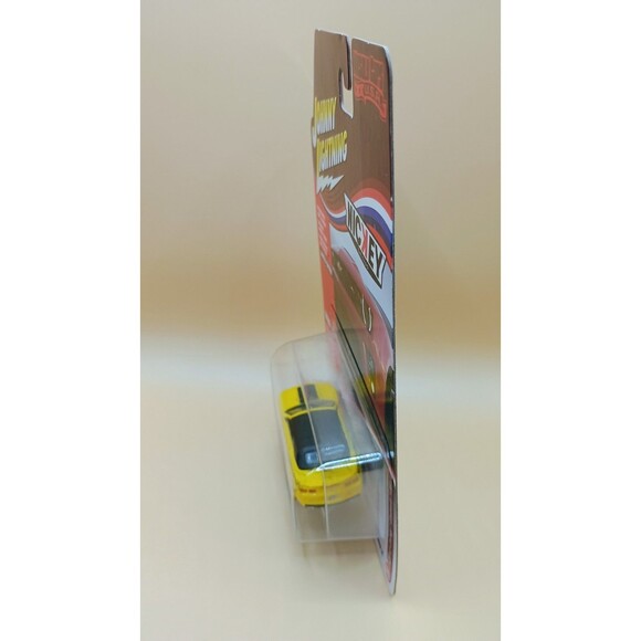 2013 Chevy Camero ZL1 Rally Gelb 1:64 Johnny Lightning JLMC030B 1:64 Diecast - Picture 3 of 6